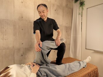 メディック(MEDIC)の写真/なかなか抜けない腰痛や腰のつらさを感じている方へ。【整体×電位】で無理なくバランスを整えていきます