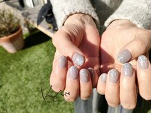 クレー(Klee)/美ラメグラデーションネイル