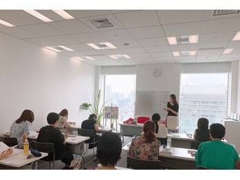 ビューティーマップ 銀座(BEAUTY MAP)/現役のパーソナルカラー診断講師