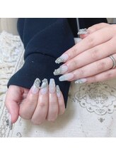 サンジュウハチラグジュアリー(38 LUXURY)/