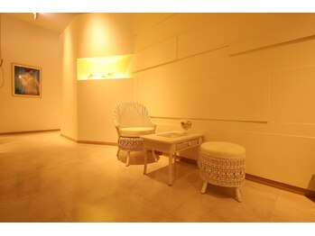イシス ジェニー マルヤマクラス店(ISIS Genny)/マルクラ3F円山公園地下鉄直結