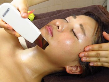 ハワイアンフォレストSpa 焼津店/超音波毛穴洗浄