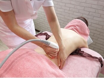 サロン ド ローサ(Salon de ROSA)/痩身エステで脇腹もスッキリ♪