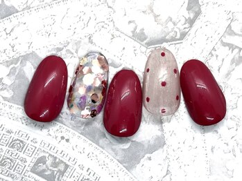 トゥートゥー(TOUTOU)/赤xドットxラメ