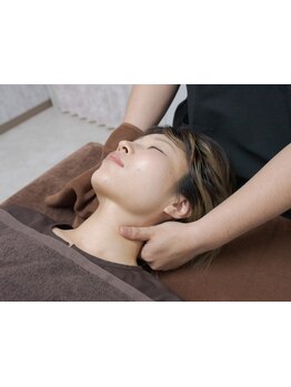 首・肩のつらさを改善したい