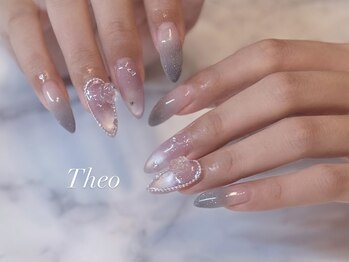 テオ(Theo)の写真/【ご新規様¥5,500~】定番からトレンドまで幅広く対応◎透明感のあるツヤ仕上げでさりげなく華やかな手元に