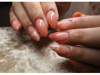 トロワ(Trois)/フラワーネイル