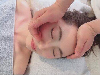 ボディヒーリングアンド小顔美容矯正 プラランの写真/お疲れ顔/首肩こりが気になる方！【小顔矯正¥5400】左右差や頭のハチにも◎背中マッサージ付きもオススメ♪
