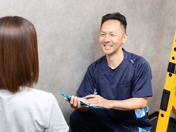 エコルスタ整骨院 整体院/カウンセリングの様子