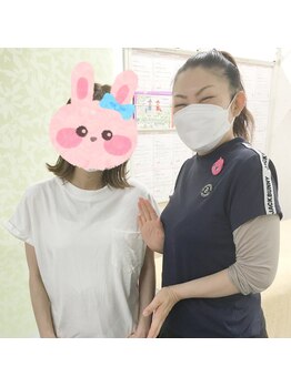 かおりビューティサロン/産後ママさんと一緒の写真