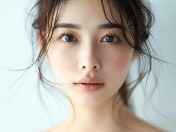 サロンイーエフ 池袋店(salon EF)の写真/人気モデルも信頼を寄せる注目のサロン◆マツエクで速攻華やかな目元に【フラットラッシュつけ放題¥7480】