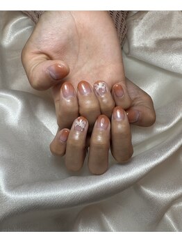 ネイルアンバー 西向田店(Nail amber)/