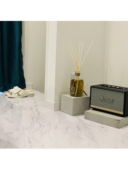 ブランスキンラボ(BLANC.skin LAB)/こだわりの香りと音楽で