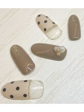 マヴィ ネイル(mavie nail)/トレンド定額