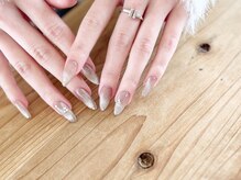 レミア 横須賀中央(REMIA)/マグネットネイル＋ストーン