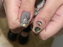 ジュイール(Jouir)/親指アート