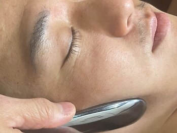 ボディインパクト プロデュース バイ アミカ(Body Impact produce by AMiCA)の写真/【メンズにおすすめ★】お顔デトックス、背中デトックス、お気軽脱毛などメニュー多数ご用意ございます◎