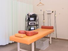 ほぐし屋百式 百式鍼灸院の雰囲気（広々としたプライベート空間で、リラックスしてお過ごしください）