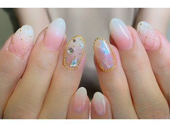 ミスティーズネイル(Misty's Nail)/上品ネイル