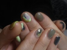 クロ(KURO)/サイケネイル/柳津ネイルサロン