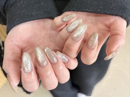 キラキラマグネットネイル