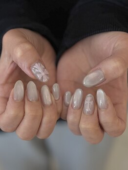 ネイルズ バイ マイ(NAILS BY MAI)/クロムネイル