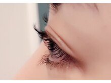 ダズリングビー(Dazzling B)/ラッシュリフト