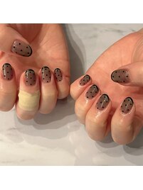 ドットスキニーネイル