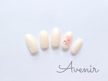 アヴィニール 表参道(Avenir)/ストーンチーク