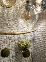 ビハダ(BeHADA)/サロン内