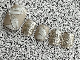 フットトレンドネイル