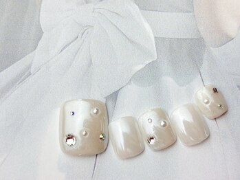 ネイルサロン&スクール ジーナ(GINA)/うるつやパールホワイトネイル