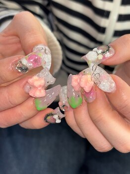 ウズ(UZU)/ダックネイル