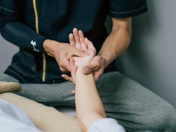 ビーレナトゥス(B Renatus)/首肩こり 改善整体【関内 整体】