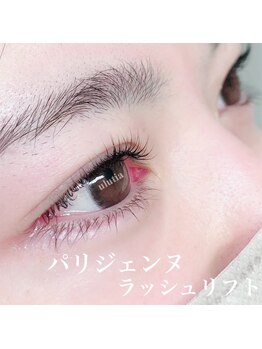 ウルティア(ulutia)/パリジェンヌラッシュリフト