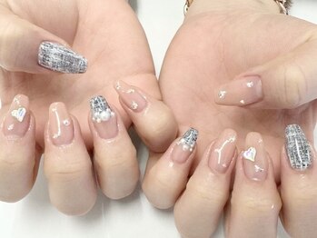 クラル 平塚店(CURAR)/ハート×ツイードネイル