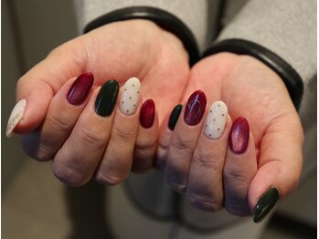 ネイルトータルビューティー ソピーロ(sopiro)/Xmasカラーネイル