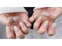 レジーナ(REGINA)/ミルクティ×オーロラネイル