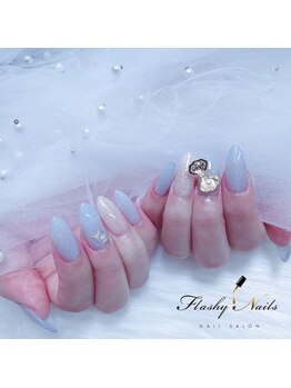 フラッシーネイルズ(Flashy Nails)/fuko担当、長さ出し