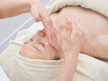 メリア(MeLiA)の写真/【☆美肌×小顔を叶える☆】リピート続出！コラーゲン生成効果で大人肌もぷりぷりに◎