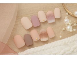 4600円　マットネイル　ニット