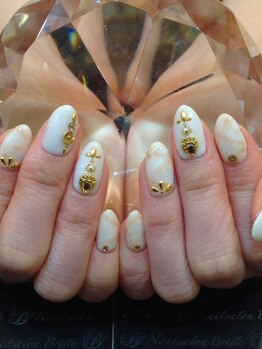 エスフィーネイルサロン ブリーユ(Esfy nailsalon Brille)/大理石ネイル