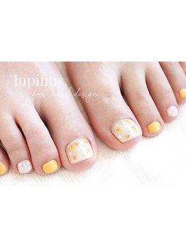 サナネイル(Sana nail)/フットデザイン押し花×シェル