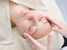 グロワール(Gloire)/６．フェイシャルマッサージ