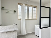 エムドットアイサロン(M. eye salon)の雰囲気(落ち着いた雰囲気の空間♪)