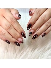 アームス(Arms)/チェック柄ネイル×薔薇