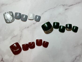 ヌルネイル(null nail)の写真/＼冬季人気の期間限定／【フットワンカラー・マグネット¥4400】指先からお洒落を楽しむ♪