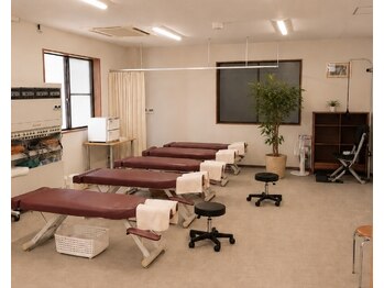 りきたけ整骨院　久留米院｜肩こり｜腰痛｜頭痛｜骨盤矯正｜整体｜マッサージ/内観