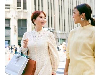 スタパト 渋谷店の写真/17年目の老舗サロン！全スタッフがプロで現役のファッションスタイリストなのでお洋服のご相談など可能！