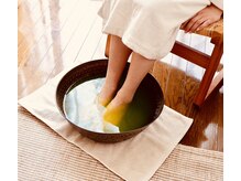 カナサロン(kanasalon)の雰囲気（フットバス☆天然草の香りで癒されデトックス効果◎）
